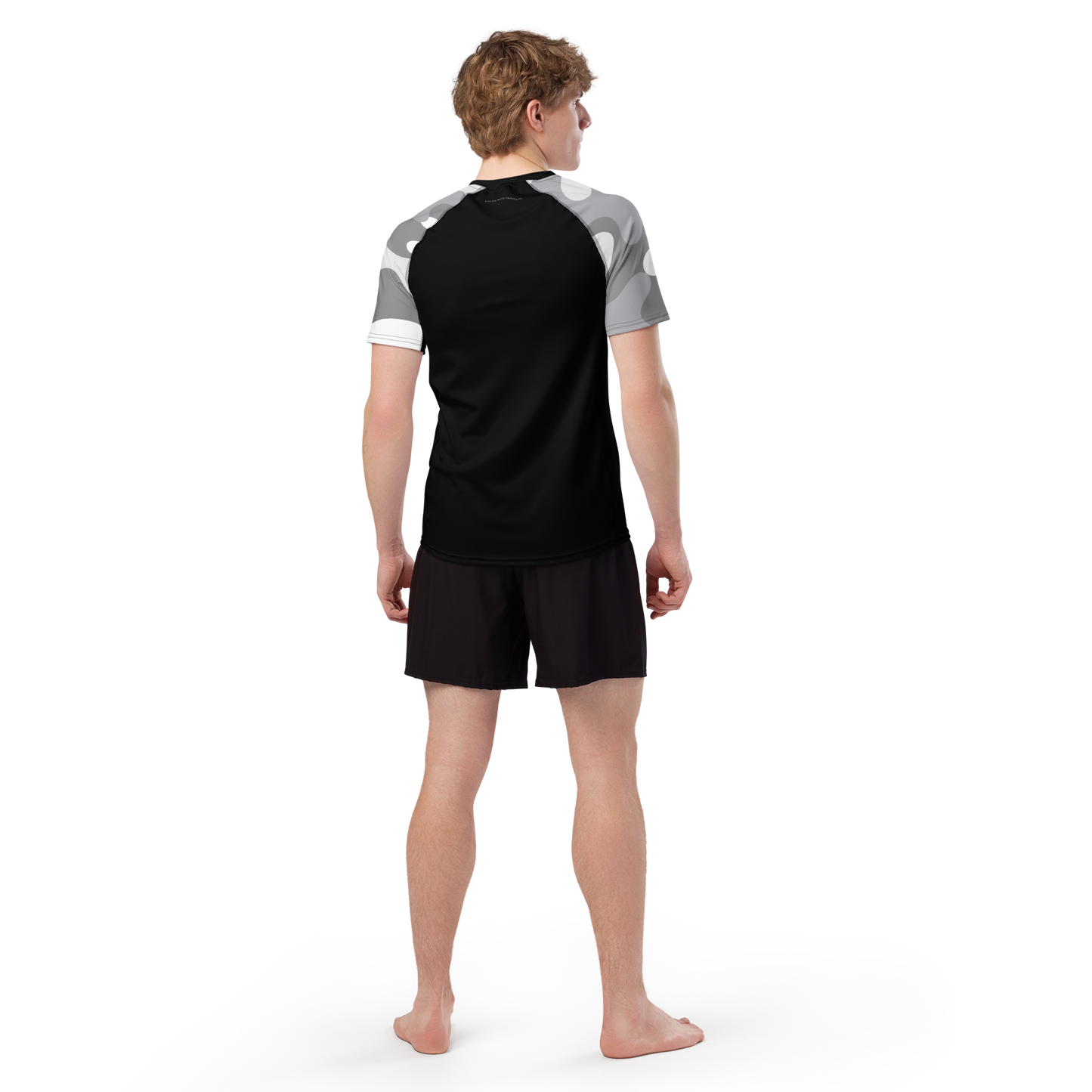 Trivitalis Camouflage Rashguard – Built to Conquer